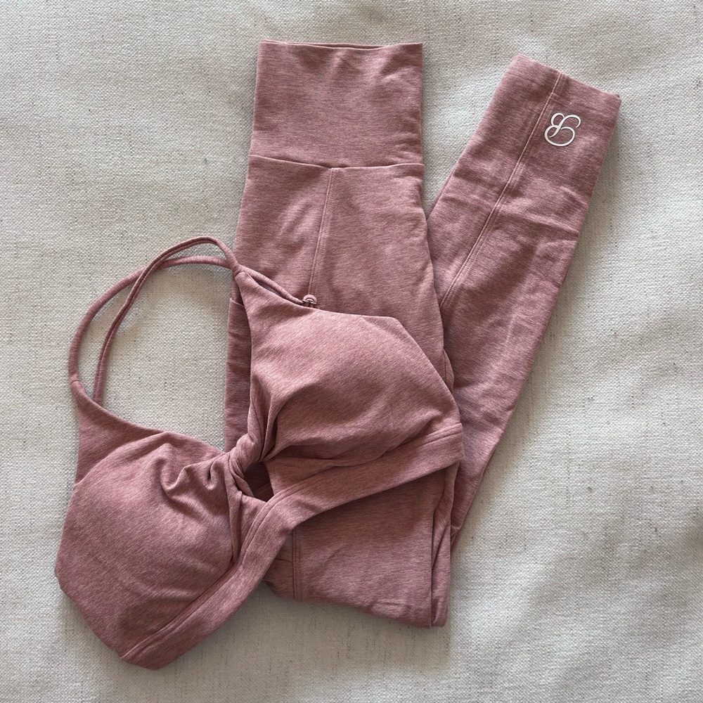 Curves Leggings Set - Picture 5 of 9